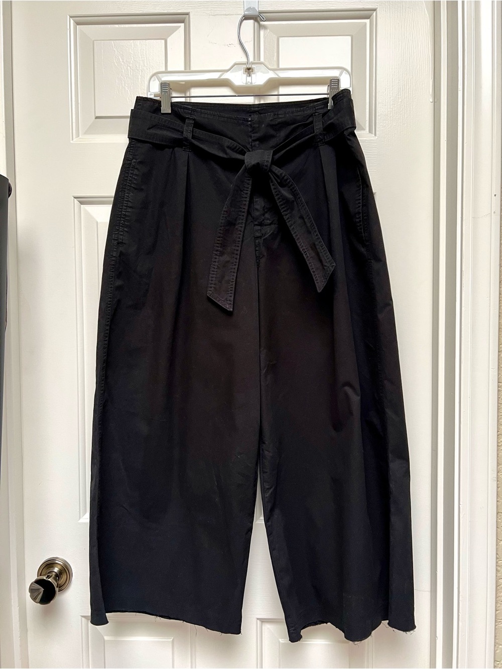 Velvet by Graham & Spencer Arisa pant